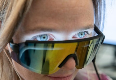 https://neuro.gatech.edu/sites/default/files/Hg_News/Annabelle.visor_.CU_.jpg https://neuro.gatech.edu/sites/default/files/Hg_News/Annabelle.visor_.CU_.jpg