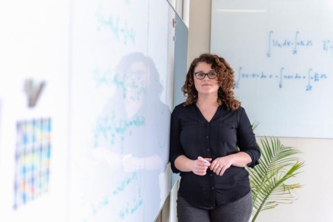 https://neuro.gatech.edu/sites/default/files/Hg_News/EvaDyer_0.jpg https://neuro.gatech.edu/sites/default/files/Hg_News/EvaDyer_0.jpg