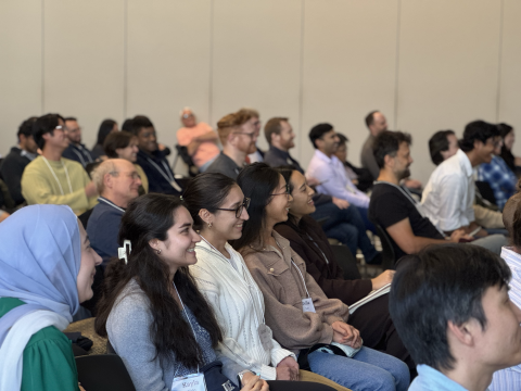 Interface-audience-smiling.png